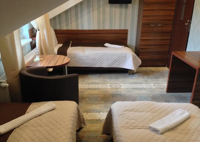 אורחן Gosciniec Jurajski Zarki