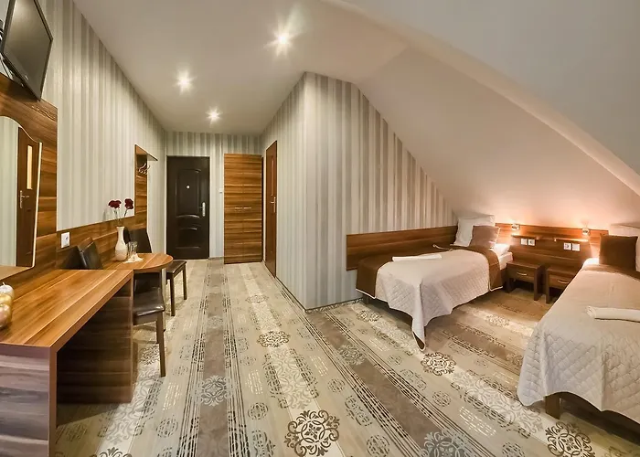 אורחן Gosciniec Jurajski Zarki