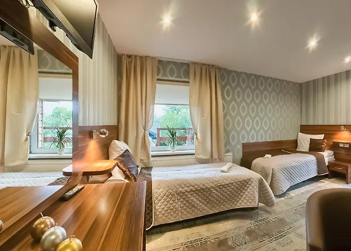 Gosciniec Jurajski אורחן